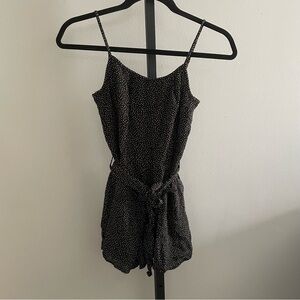 Abercrombie Kids Black and White Polka Dot Romper Size 9/10